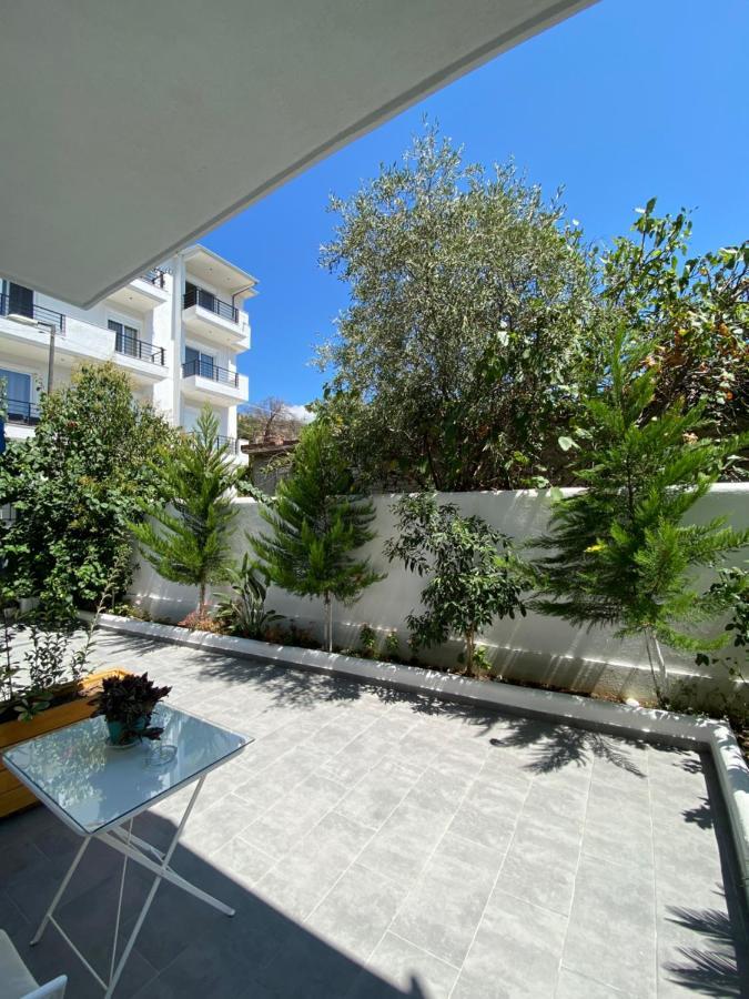 Lr Apartments Sarande Exterior photo